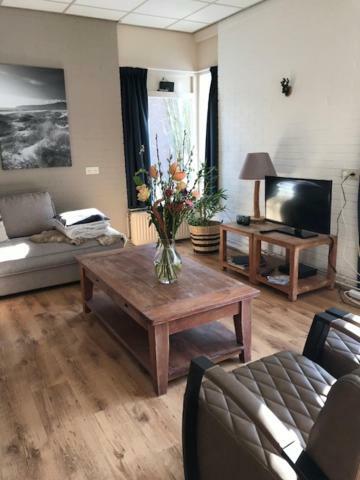 Holiday home Bungalow De Groene Ster *