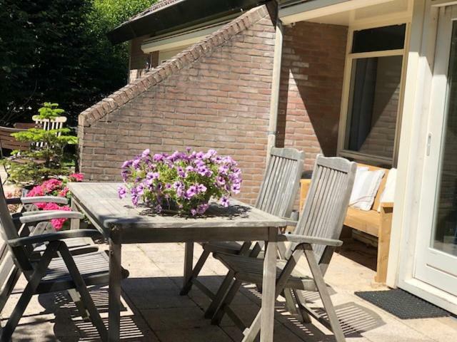 Holiday home Bungalow De Groene Ster